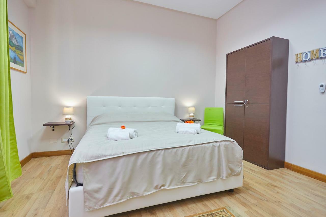 パレルモ Sturzo 44 Bed & Breakfast エクステリア 写真